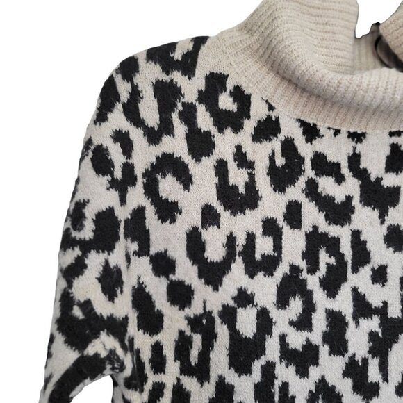 Leopard Print Knit Dress Oatmeal/Black Turtleneck | Women Oversized S/ or M - Picture 5 of 10